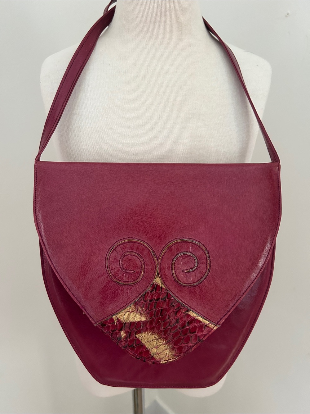 Vintage Brian Jeffrey Plum Leather Crossbody
Bag